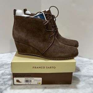 NEW Franco Sarto Annabelle Lace Up Wedge Ankle Boot Taupe size 8